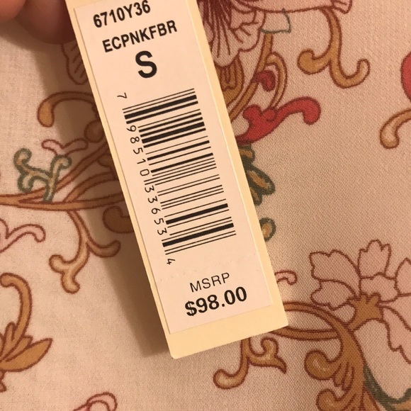 NWT!!!! 🆕 Max Studio sleeveless top - Picture 4 of 4